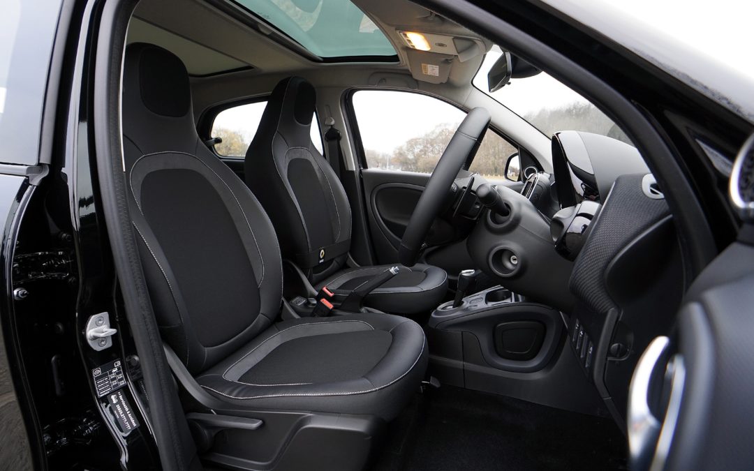 How to Best Clean Your Car During a Pandemic