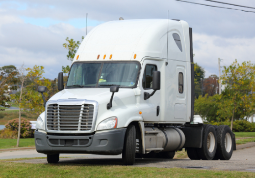 What is a Bobtail Truck and Why is Bobtailing dangerous?